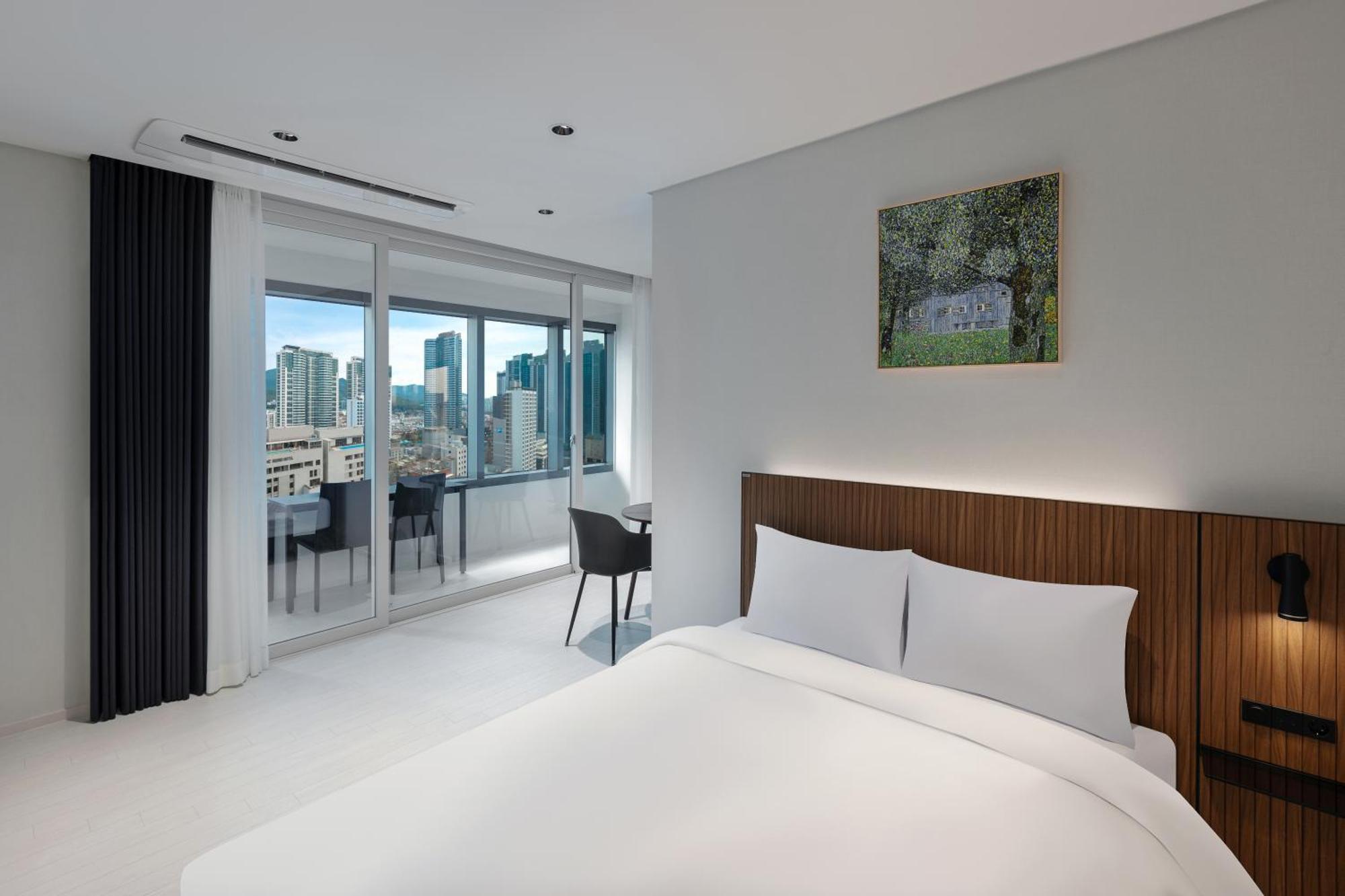 Newcz Haeundae Residence Пусан Екстер'єр фото
